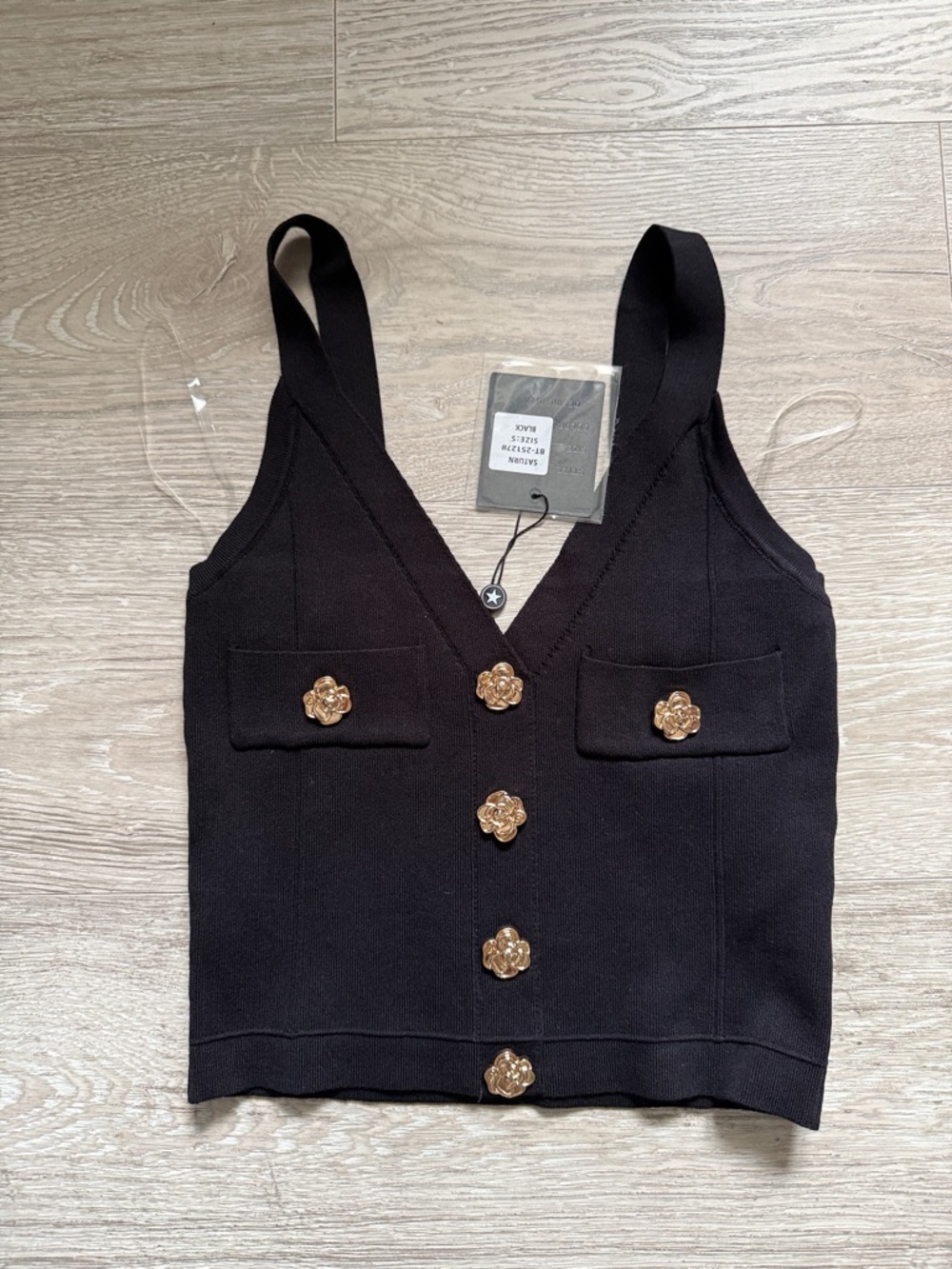 Black Floral-Button Knit Crop Top - Women's Sleeveless V-Neck